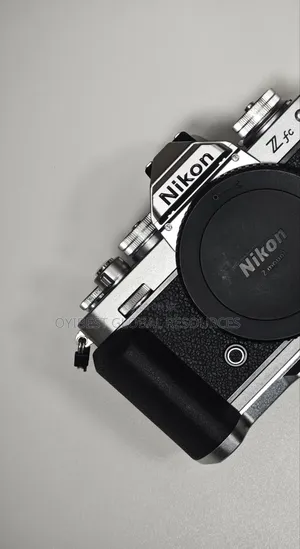 Nikon Camera ZFC +Ttartisan Apcls-C 25mm F2.0 Lens