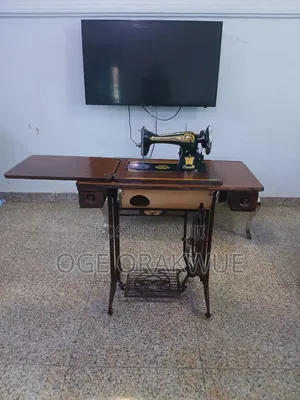 Butterfly Sewing Machine With Wooden Cabinet - Complete Set