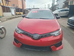 Toyota Corolla 2018 Red