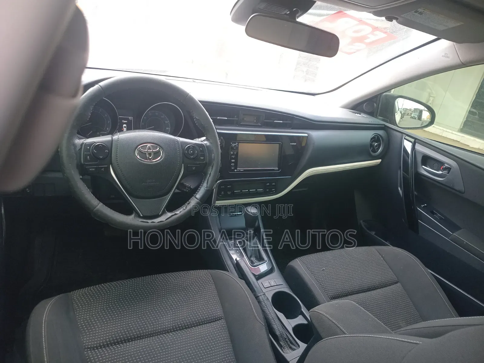 Toyota Corolla 2018 Red