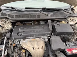 Toyota Camry LE 4dr Sedan (2.4L 4cyl 5A) 2007 Gold