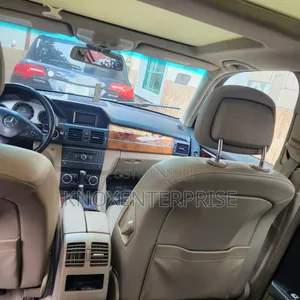 Mercedes-Benz GLK-Class 2009 Blue