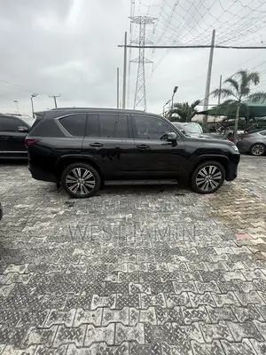 New Lexus LX 2025 Black