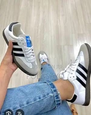 Men /Female Samba Sneakers