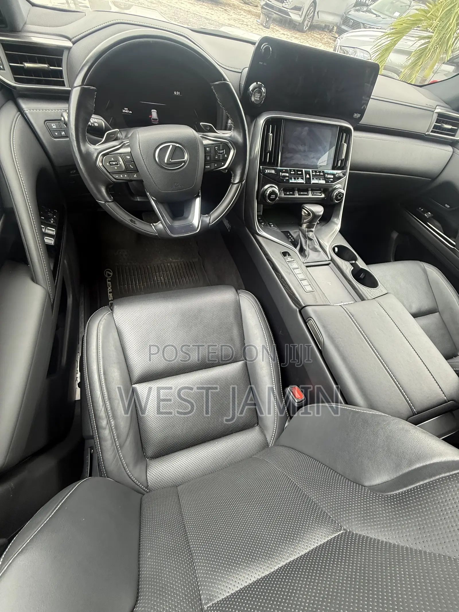 Lexus LX 2023 Silver
