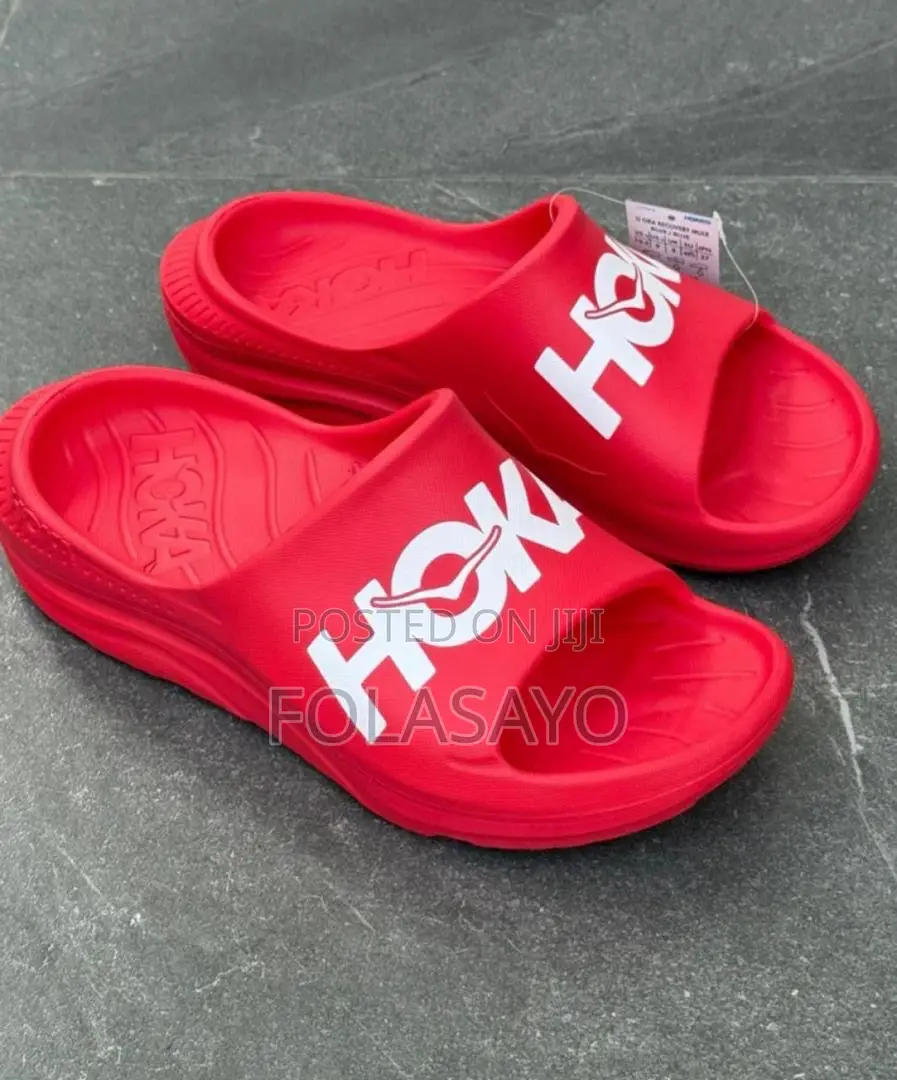 10,000 Hoka Slide