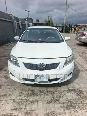 Toyota Corolla 1.8 Advanced 2009 White