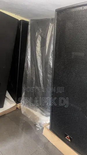Full Set of Speakers and All Components