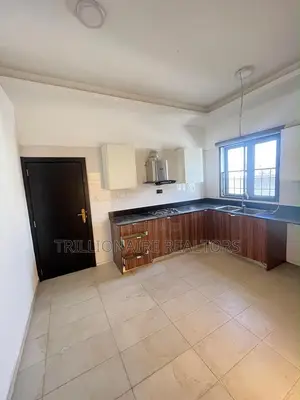 3bdrm Apartment in Oral Estate, Chevron for rent
