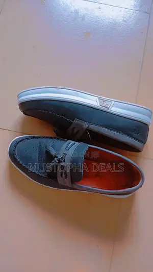 Used Men Timberland Shoe Size 46