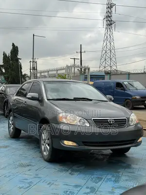 Toyota Corolla LE 2005 Gray