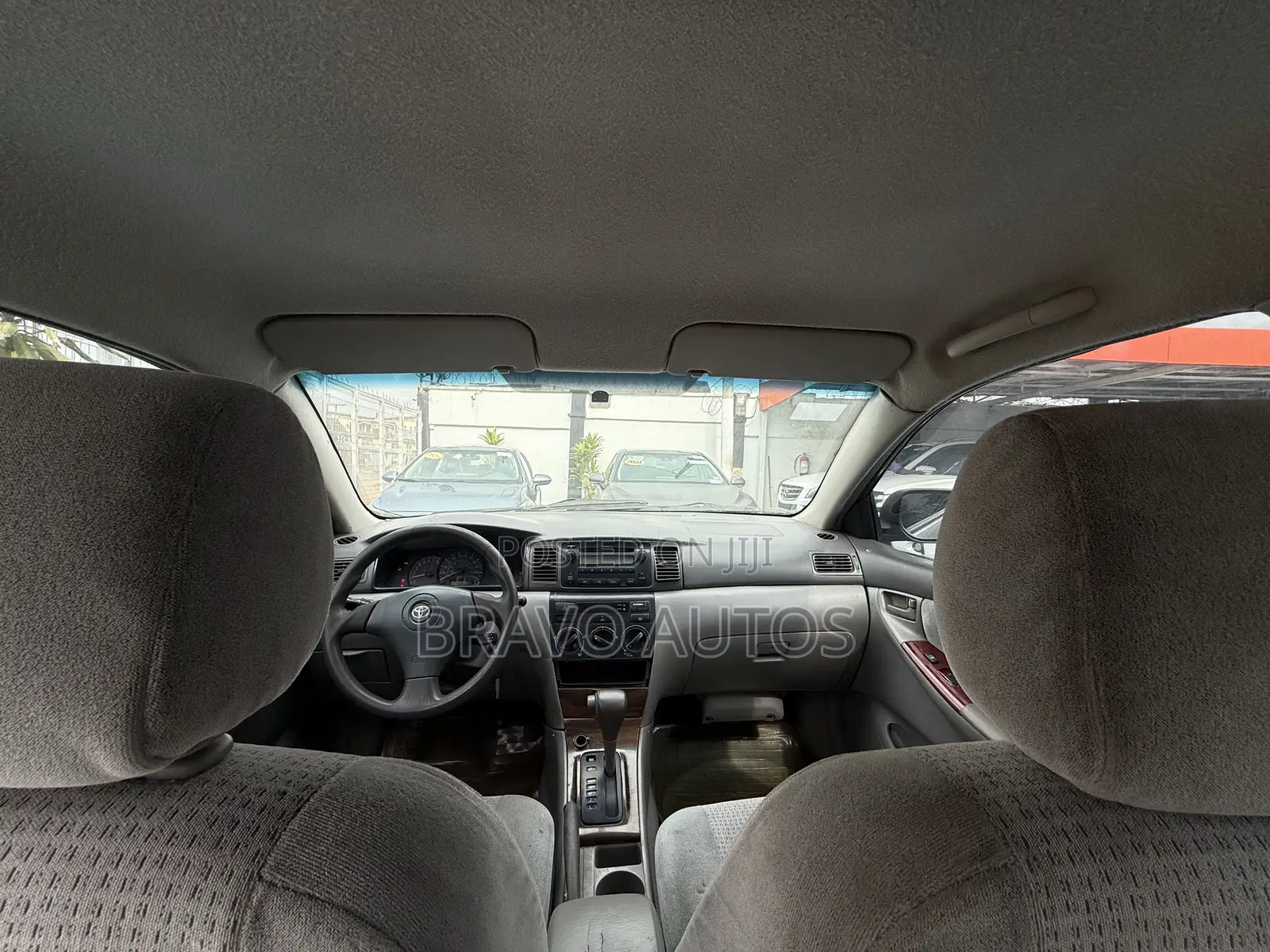 Toyota Corolla LE 2005 Gray