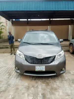 Sienna Rental (Minivan)