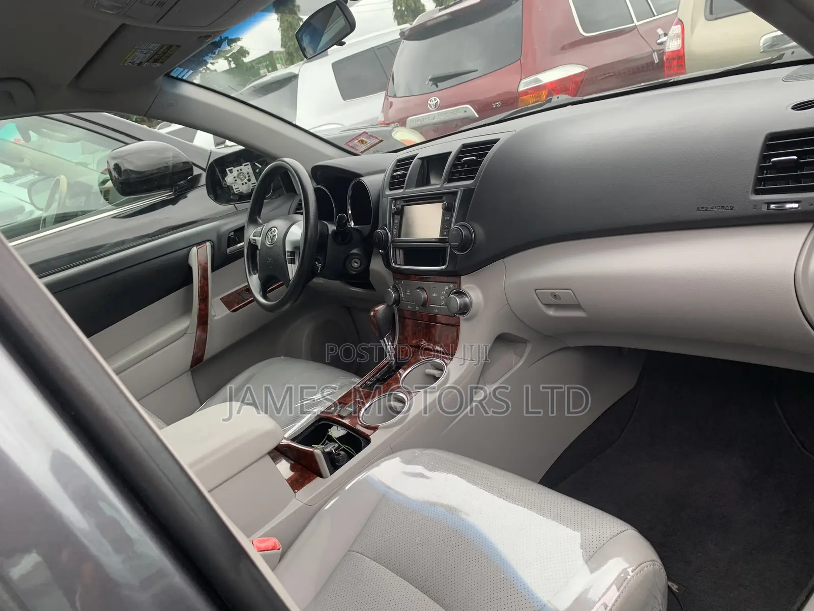 Toyota Highlander 2013 Gray