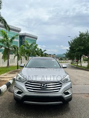 Hyundai Santa Fe 2013 Gray