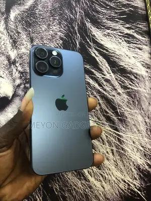 Apple iPhone 15 Pro Max 512 GB Blue