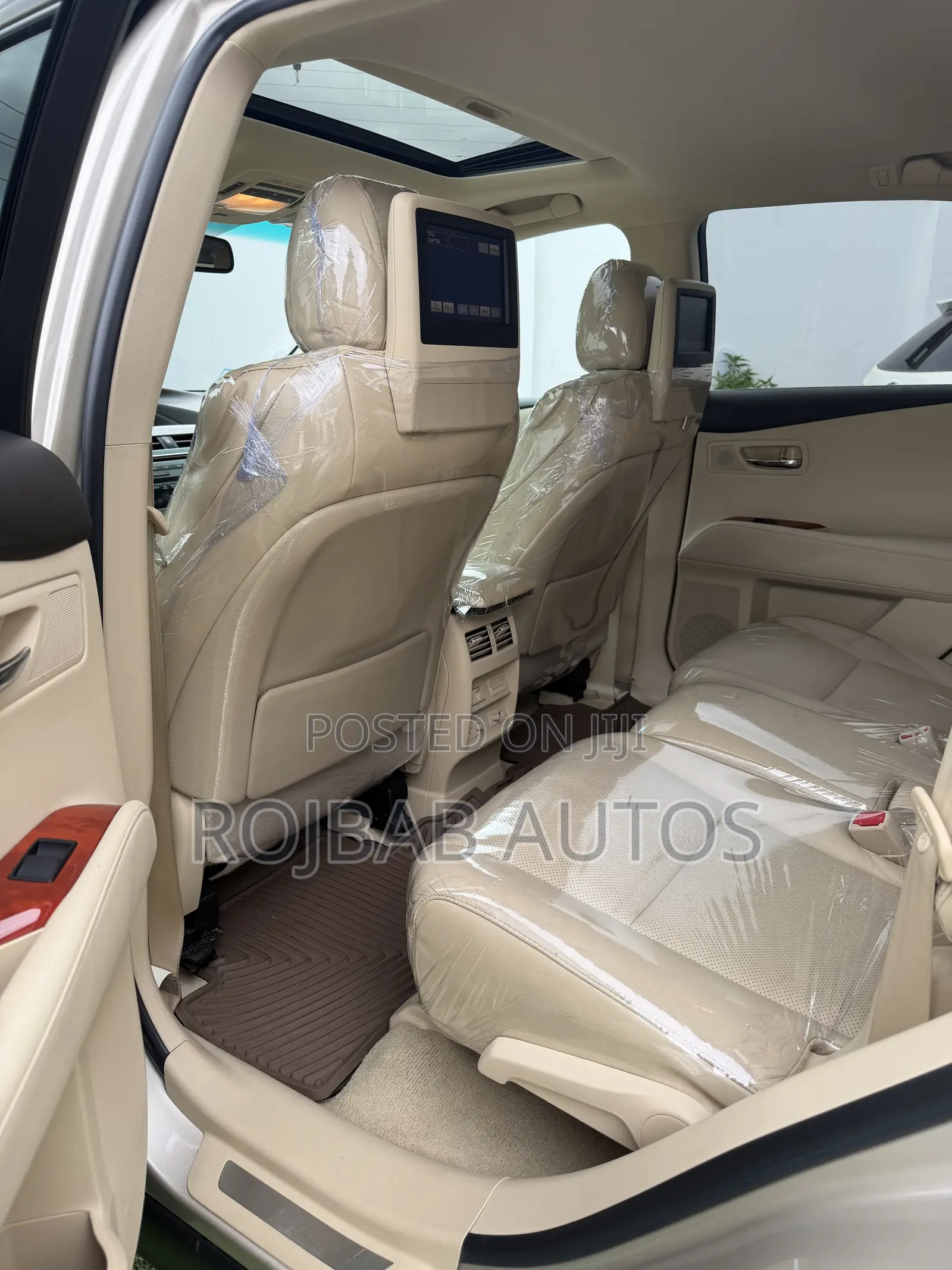 Lexus RX 350 2011 Gold