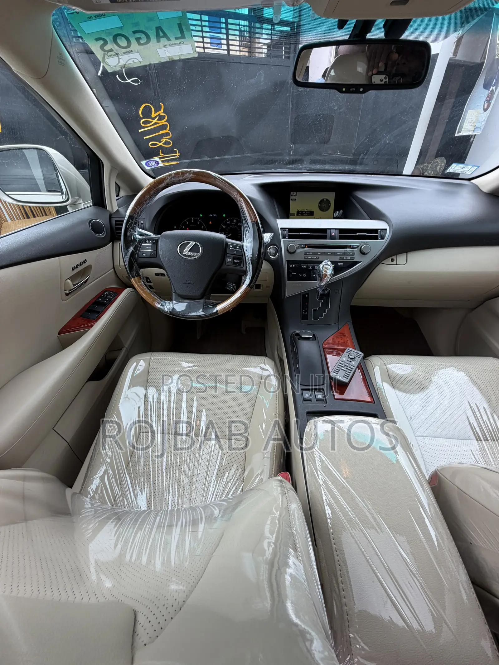 Lexus RX 350 2011 Gold
