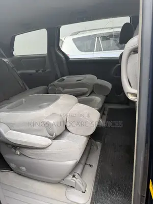 Toyota Sienna CE 2005 Blue