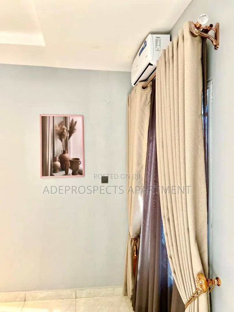 2 Bedroom Luxury Apartment