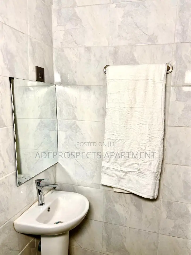 2 Bedroom Luxury Apartment