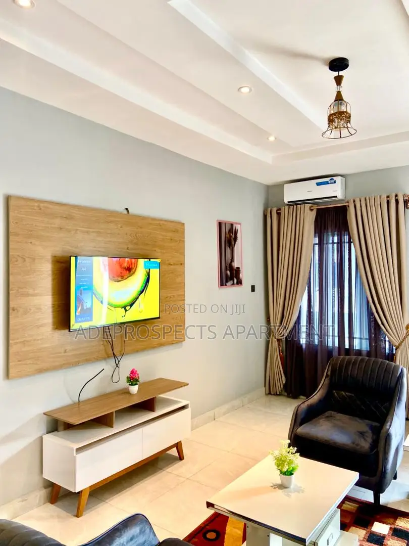 2 Bedroom Luxury Apartment