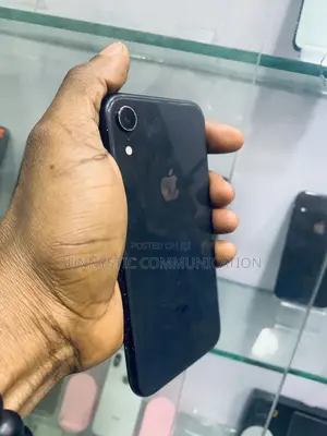 Apple iPhone XR 64 GB Black