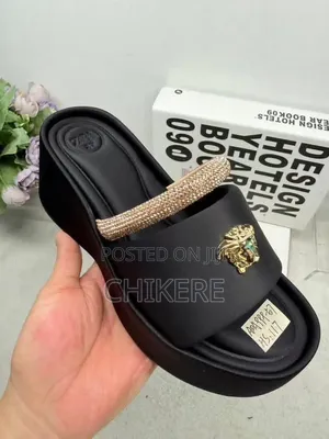 Wage Slippers