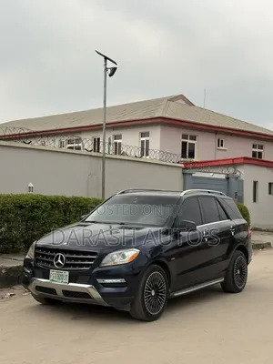 Mercedes-Benz M Class 2012 Blue