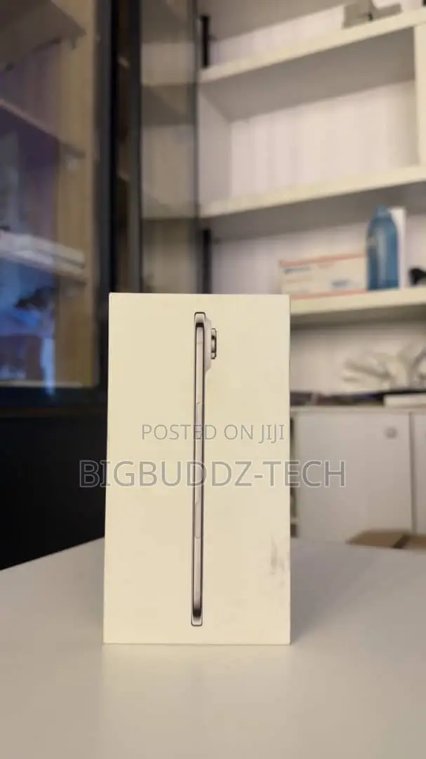 New Apple iPhone Air 256 GB
