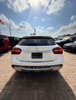 Mercedes-Benz GLA-Class 2020 White