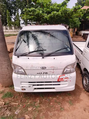 Daihatsu Hijet 2015 White