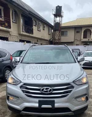 Hyundai Santa Fe 2017 Silver