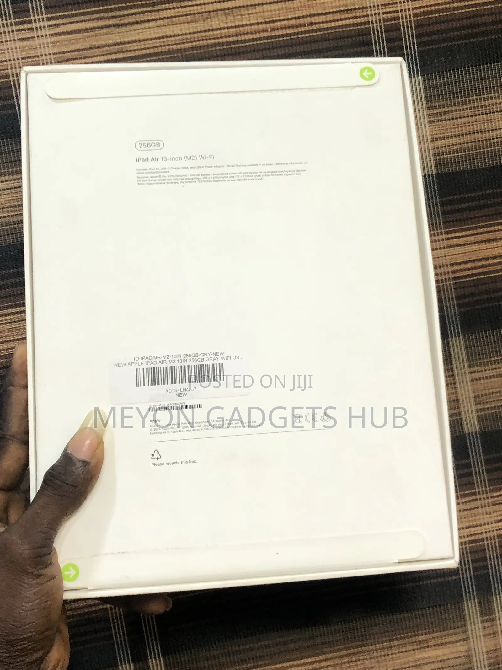 New Apple iPad Air (2022) 256 GB Gray