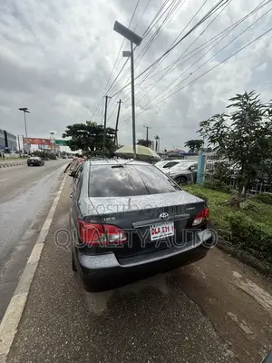 Toyota Corolla 1.4 2004 Gray