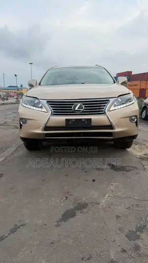 Lexus RX 2010 Gold