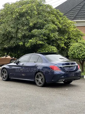 Mercedes-Benz C450 2016 Blue