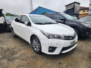 Toyota Corolla 2016 White