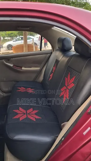 Toyota Corolla 2004 Red