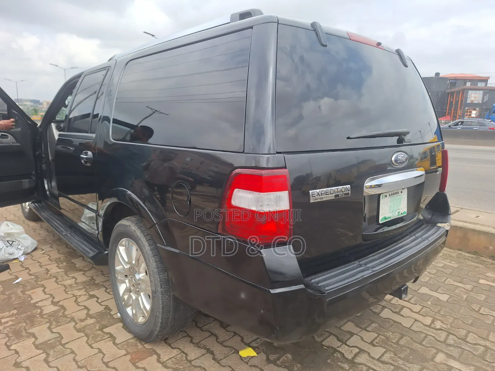 Ford Expedition 2015 Black
