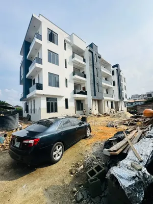 3bdrm Apartment in Ikeja Gra Lagos for sale