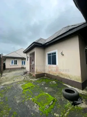 3bdrm Bungalow in Rumuokwurusi , New for sale