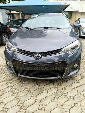 Toyota Corolla LE 4dr Sedan (1.8L 4cyl CVT) 2016 Gray