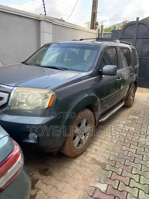 Honda Pilot 2010 Gray