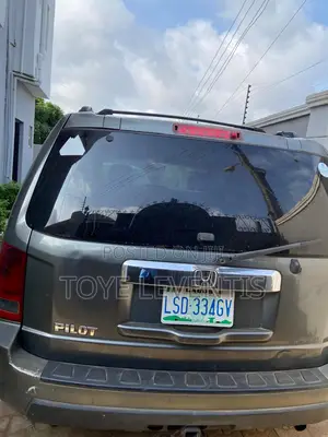 Honda Pilot 2010 Gray