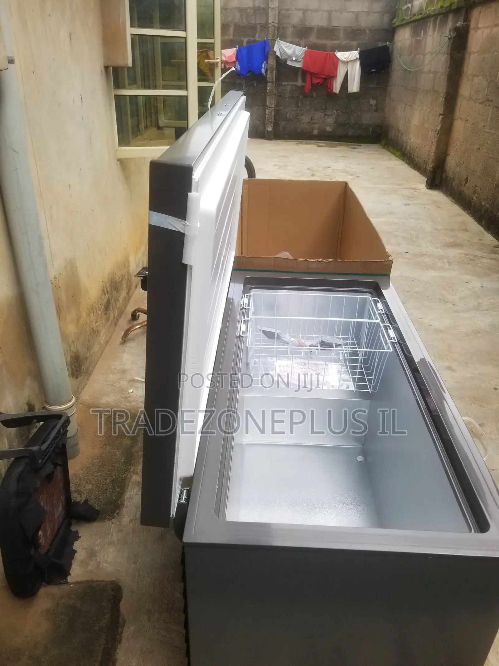 Spacious 420L Hisense Freezing Solution