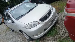 Toyota Corolla Verso 1.6 VVT-i 2005 Silver