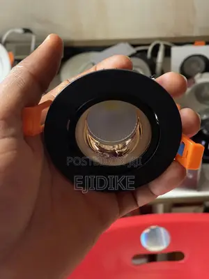 7w Black/Gold Spot Light