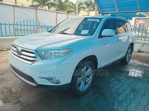 Toyota Highlander 2013 White