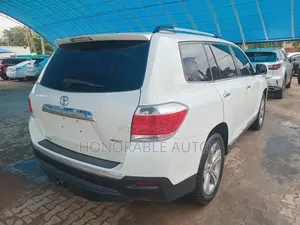 Toyota Highlander 2013 White